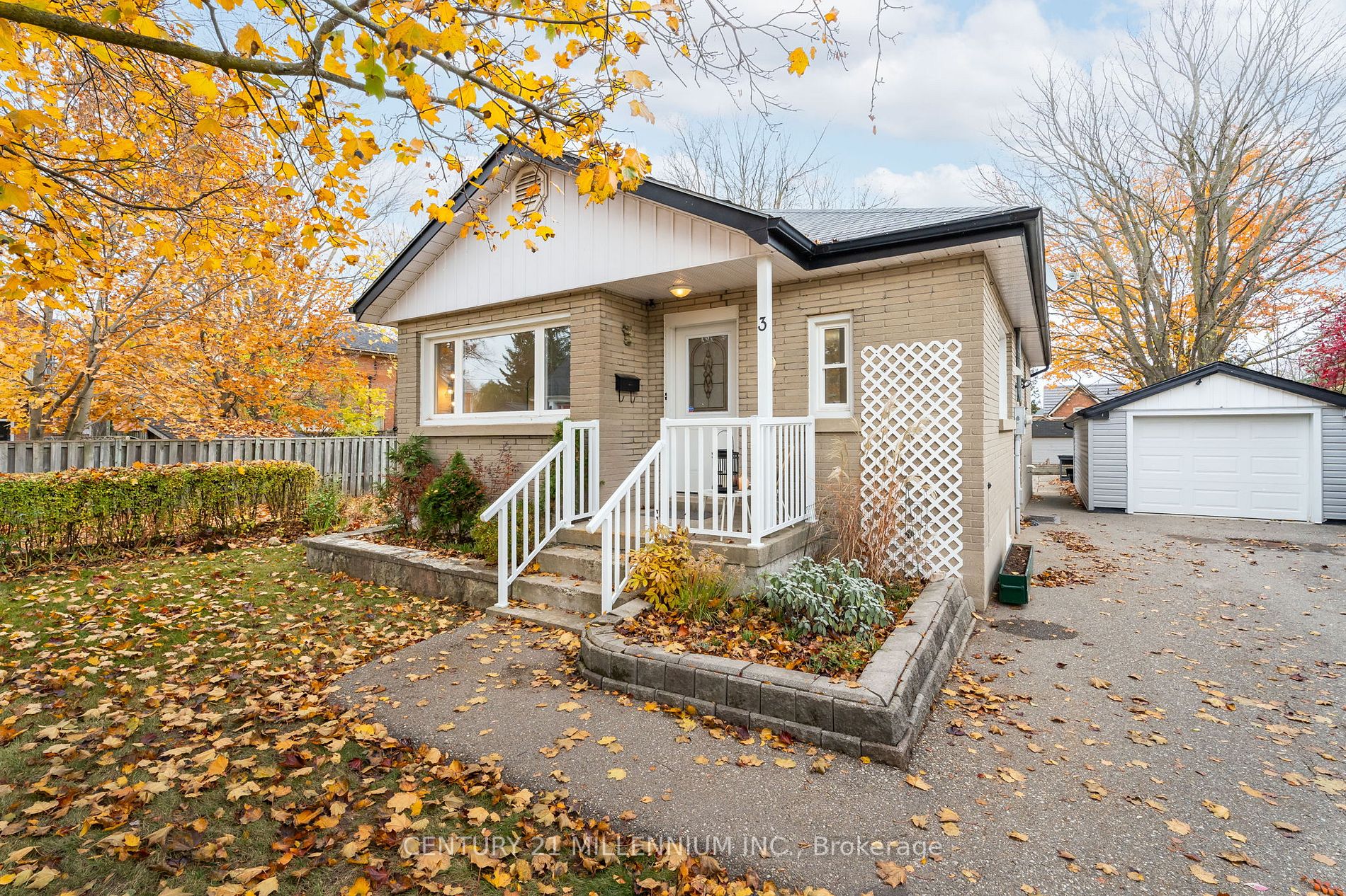 3 Sarah St