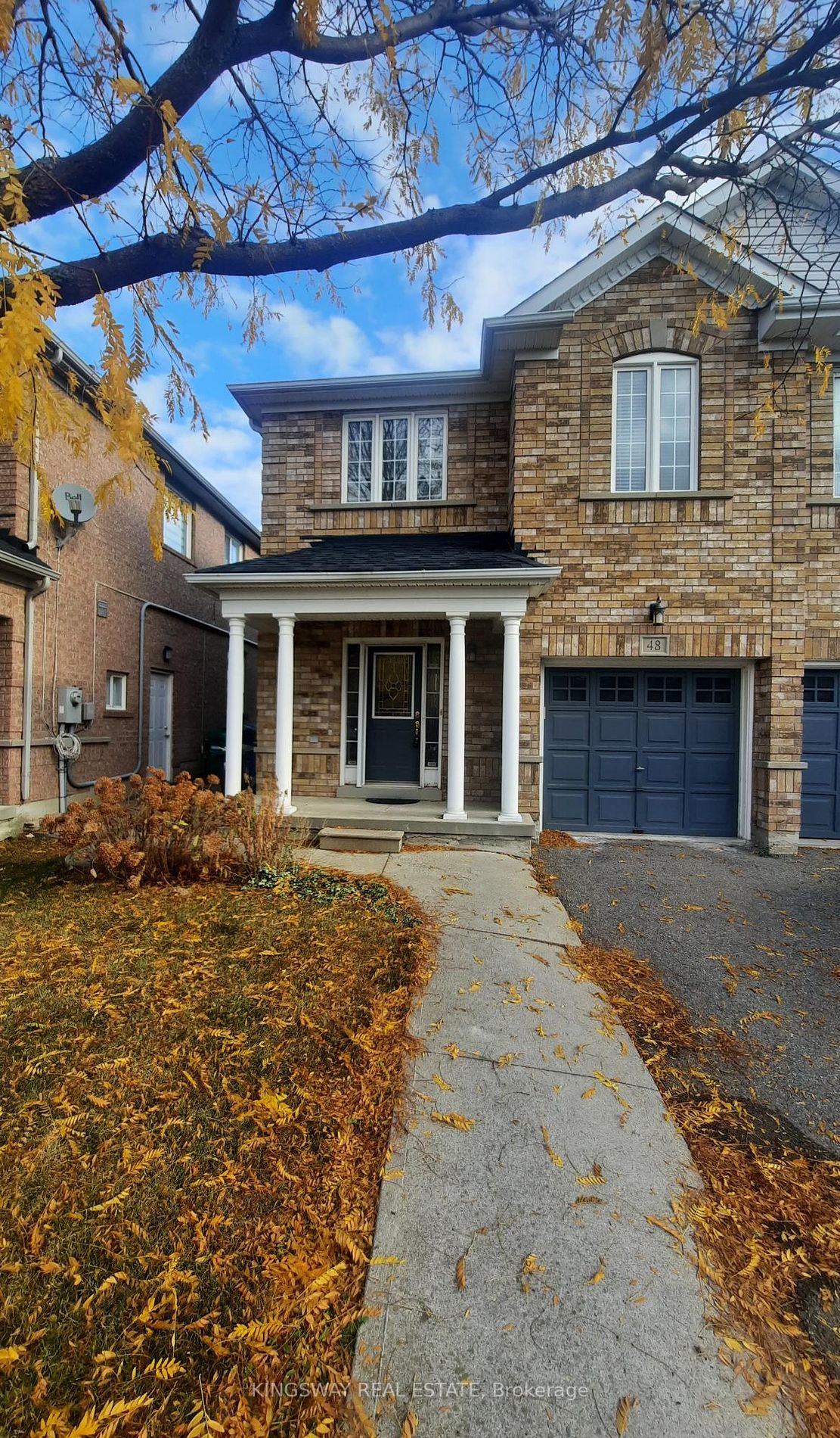 48 Ferncastle Cres