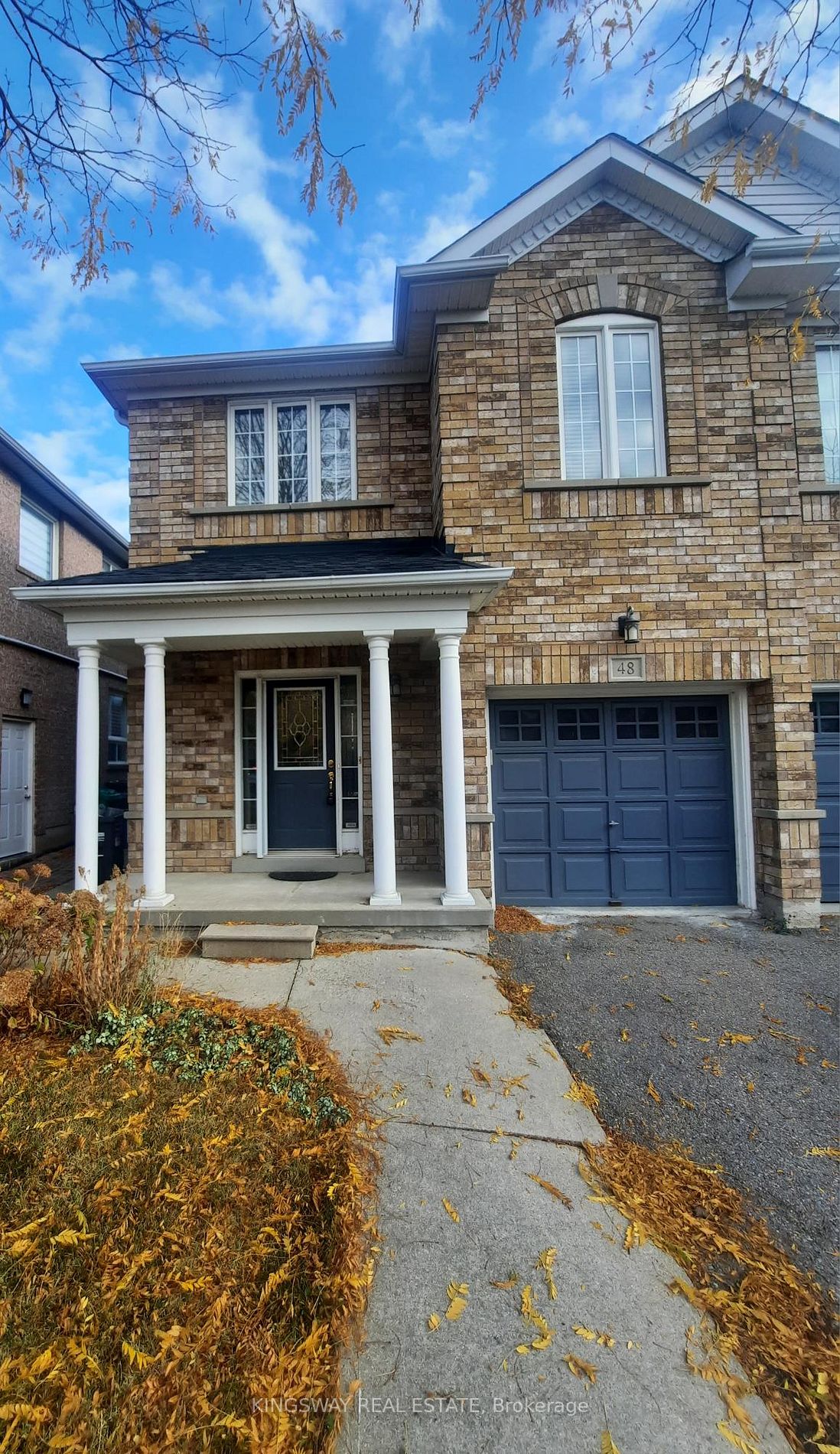 48 Ferncastle Cres