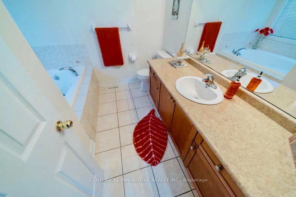 13 Fairservice Dr