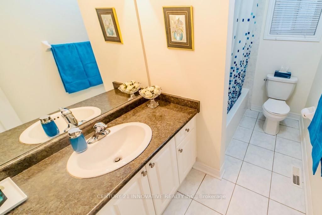 13 Fairservice Dr