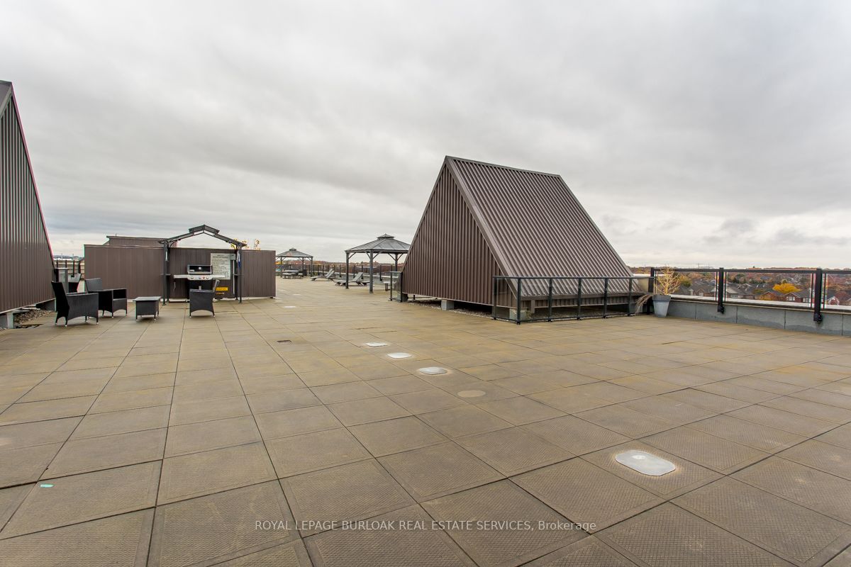 5327 Upper Middle Rd, #411