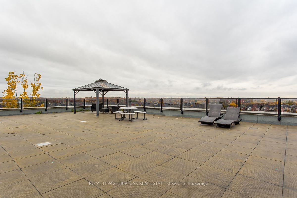 5327 Upper Middle Rd, #411