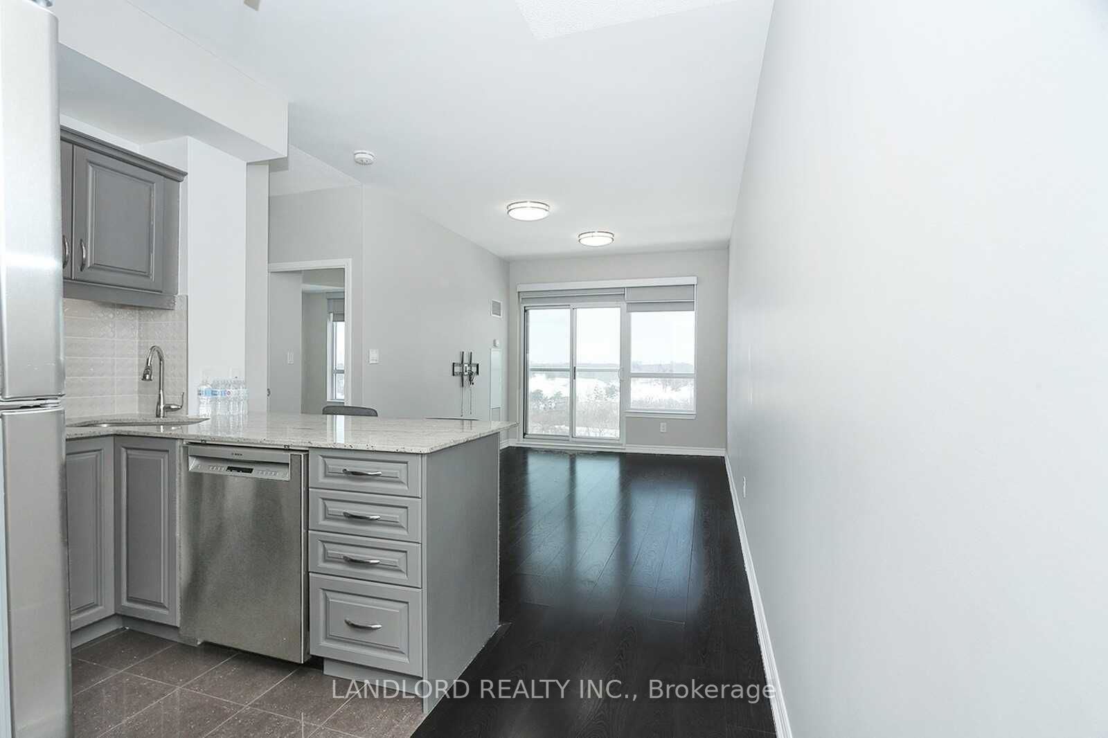 3865 Lake Shore Blvd W, #1107
