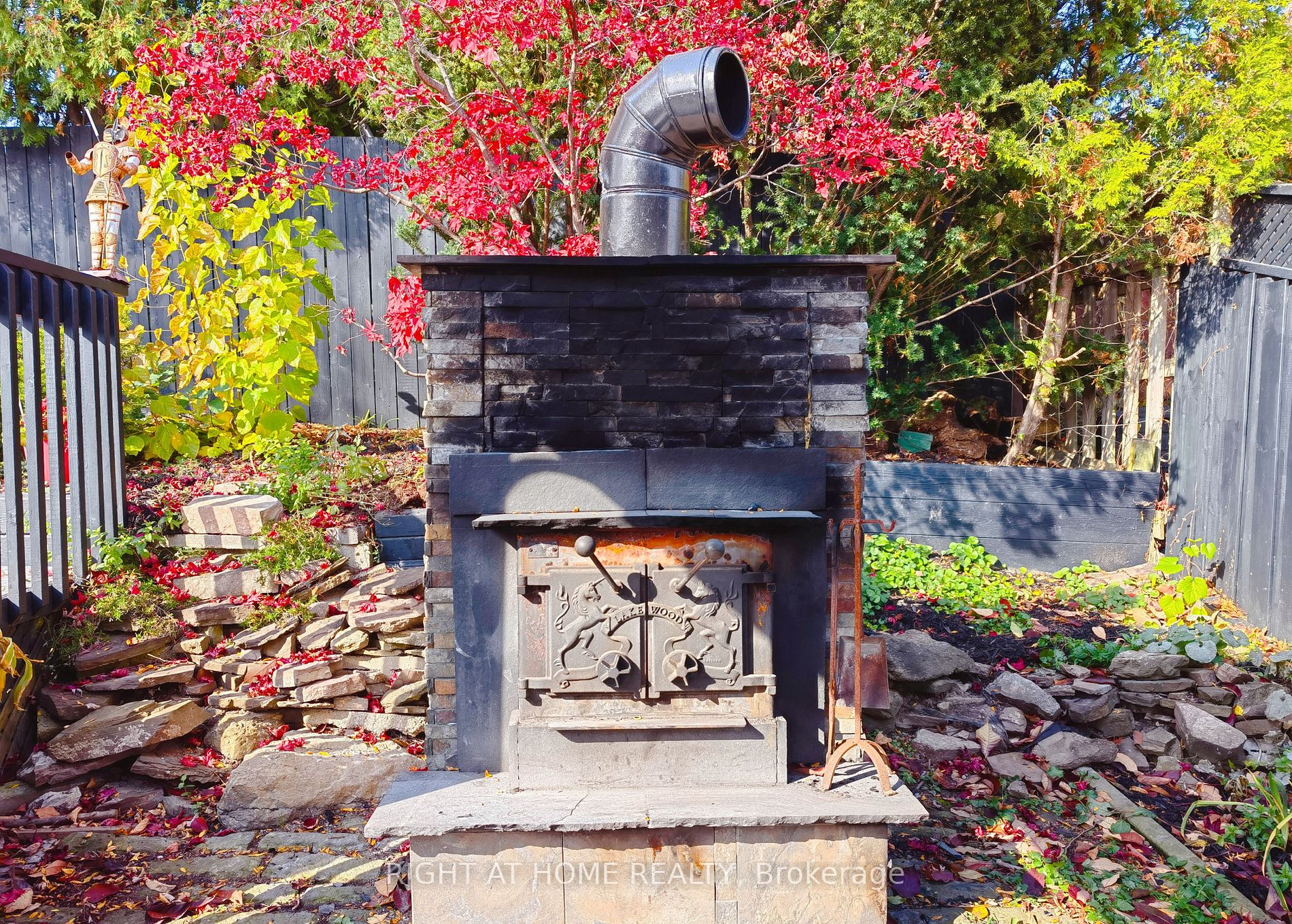 2673 Constable Rd
