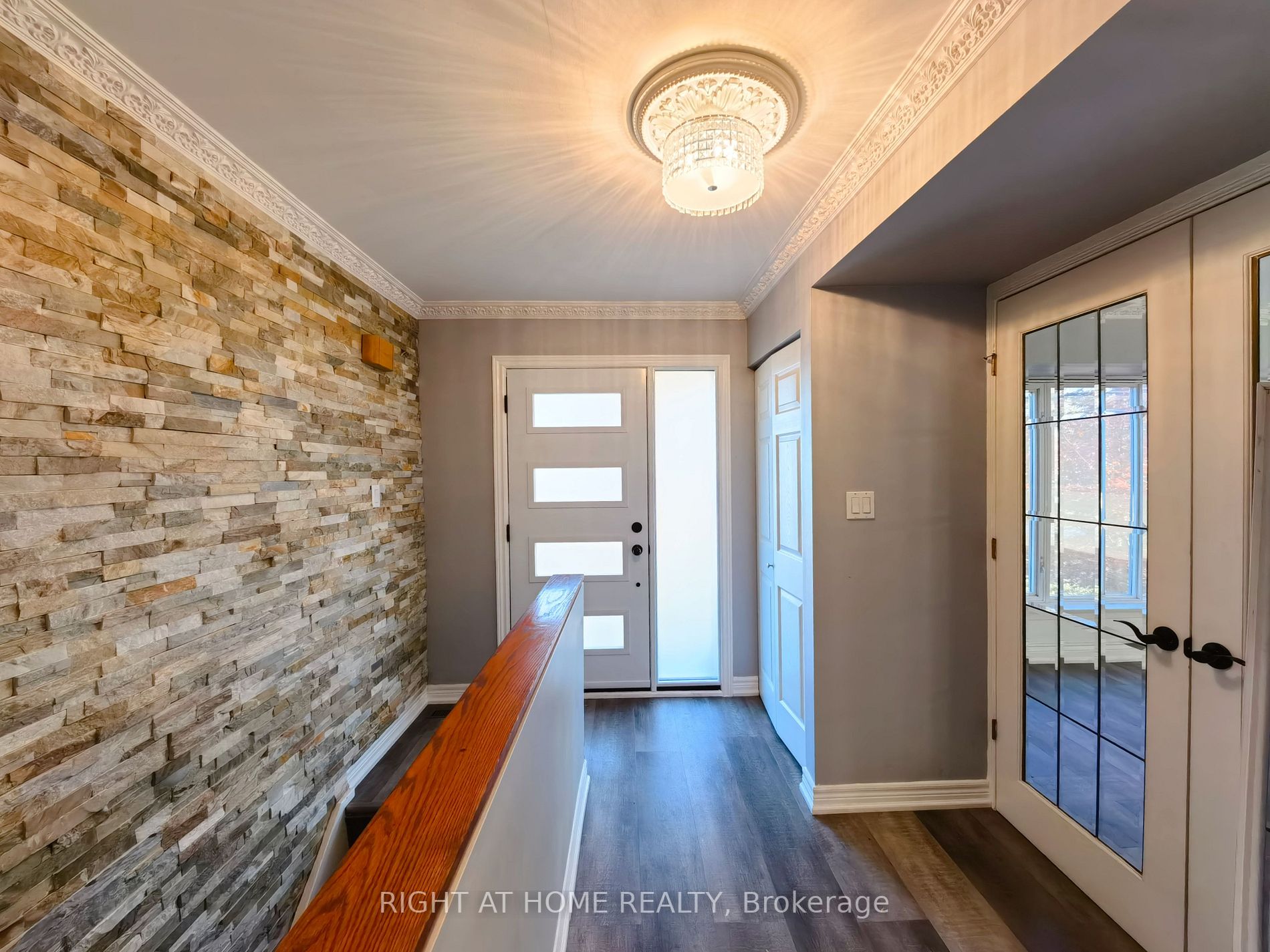 2673 Constable Rd