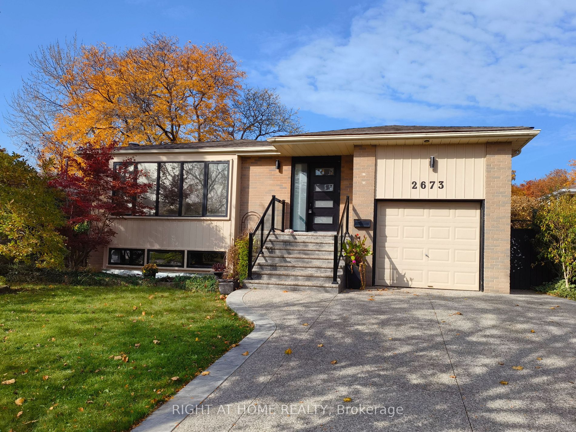 2673 Constable Rd