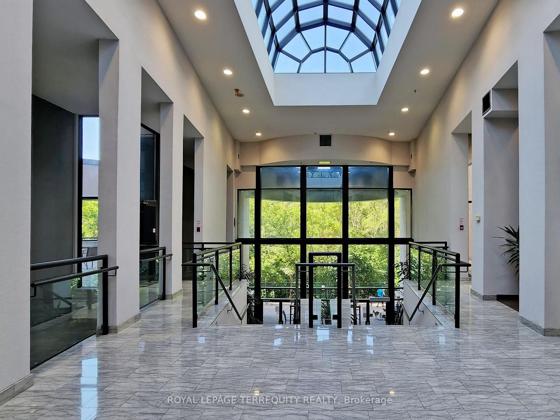 1 Hickory Tree Rd, #1602