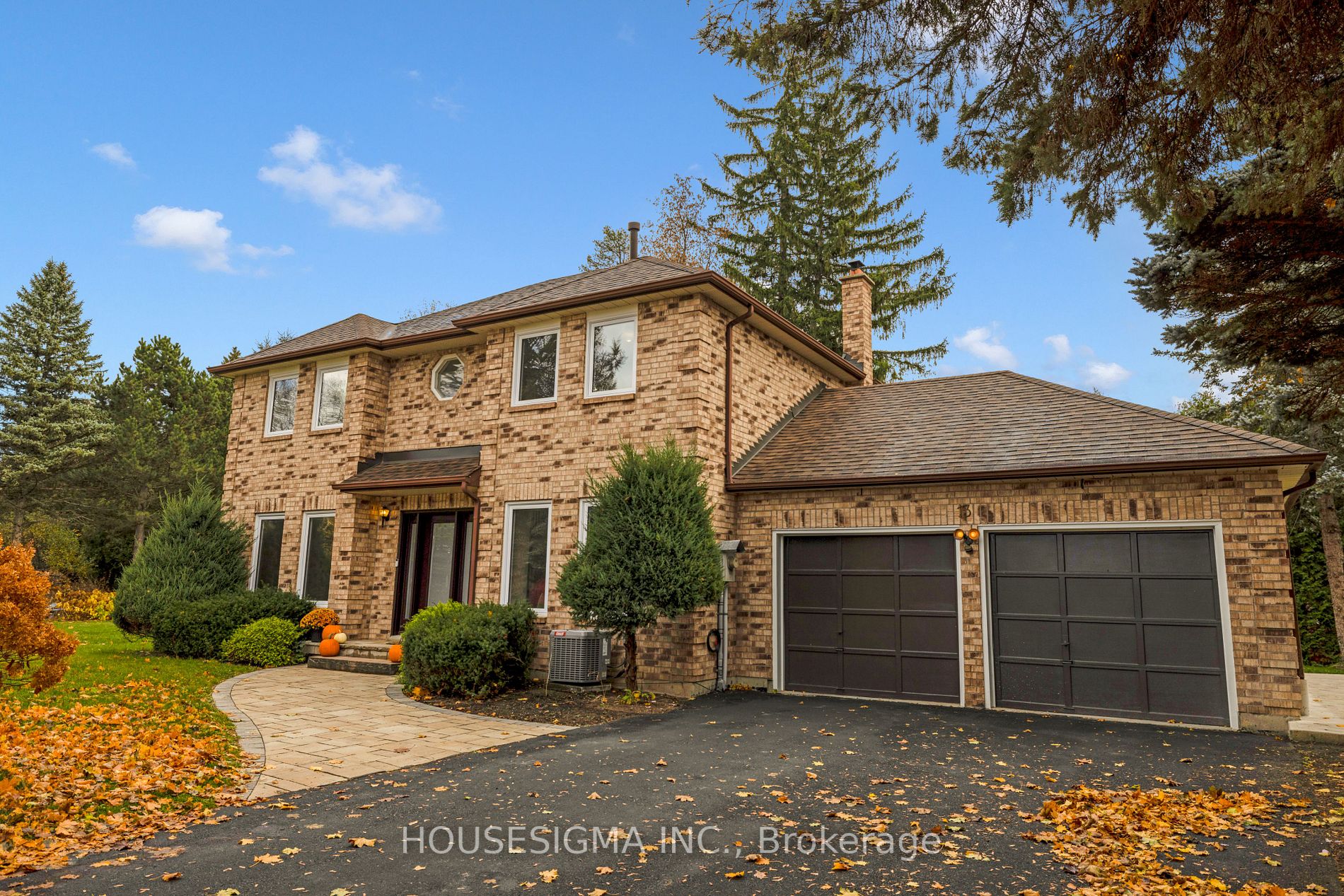 13 Ivan Ave