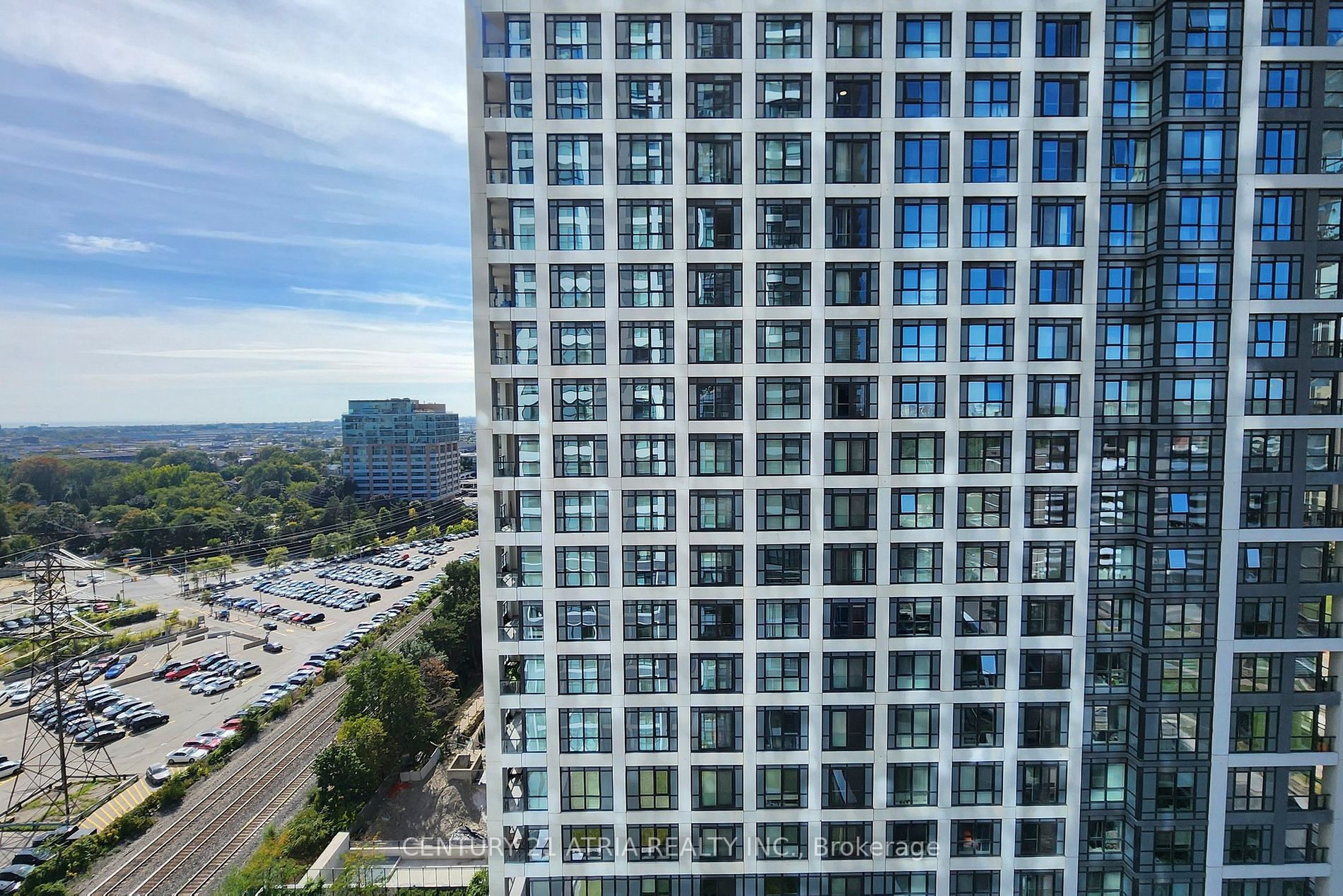 7 Mabelle Ave, #1501