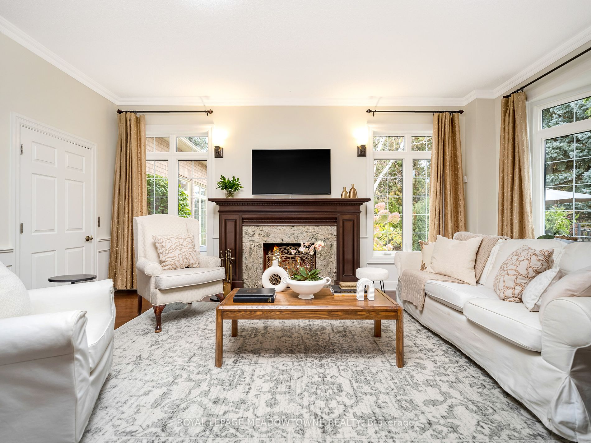 20 Oak Ridge Dr
