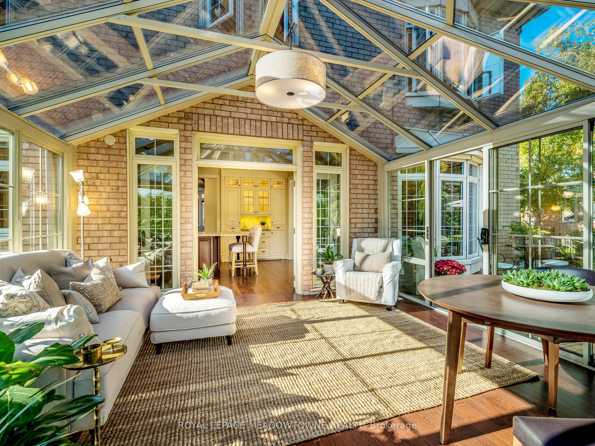20 Oak Ridge Dr