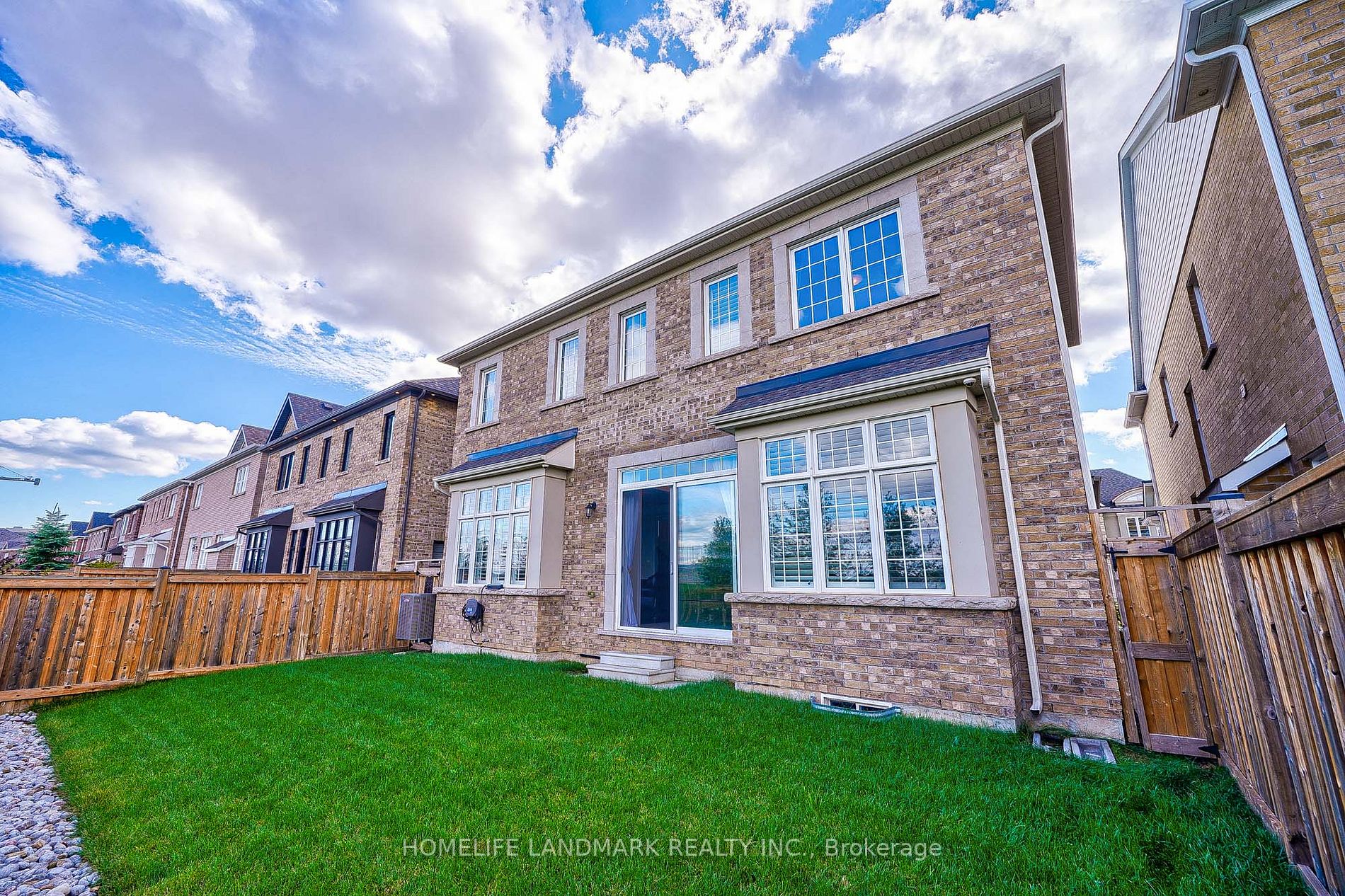 3177 Sunflower Drive