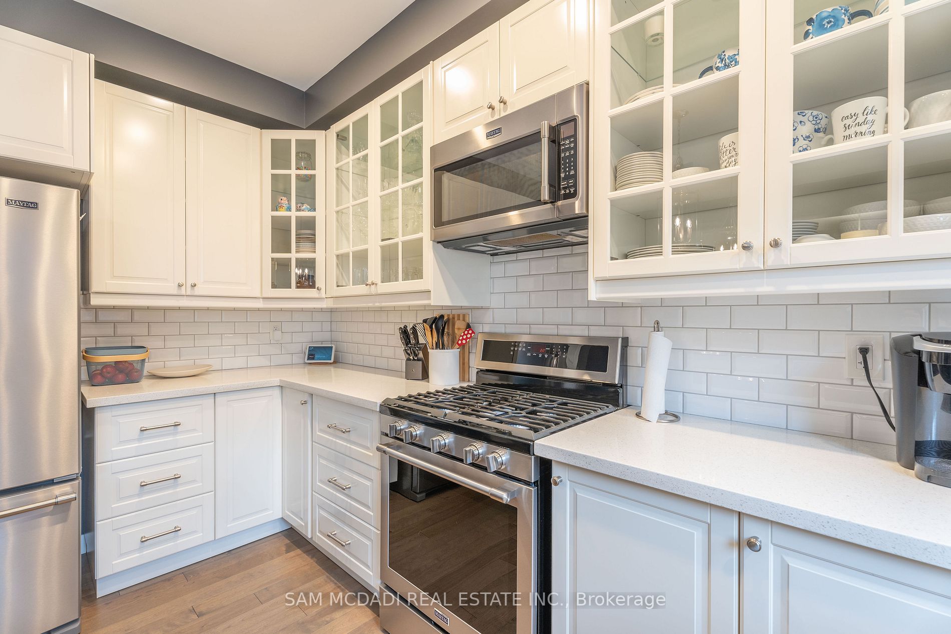 539 Stream Cres