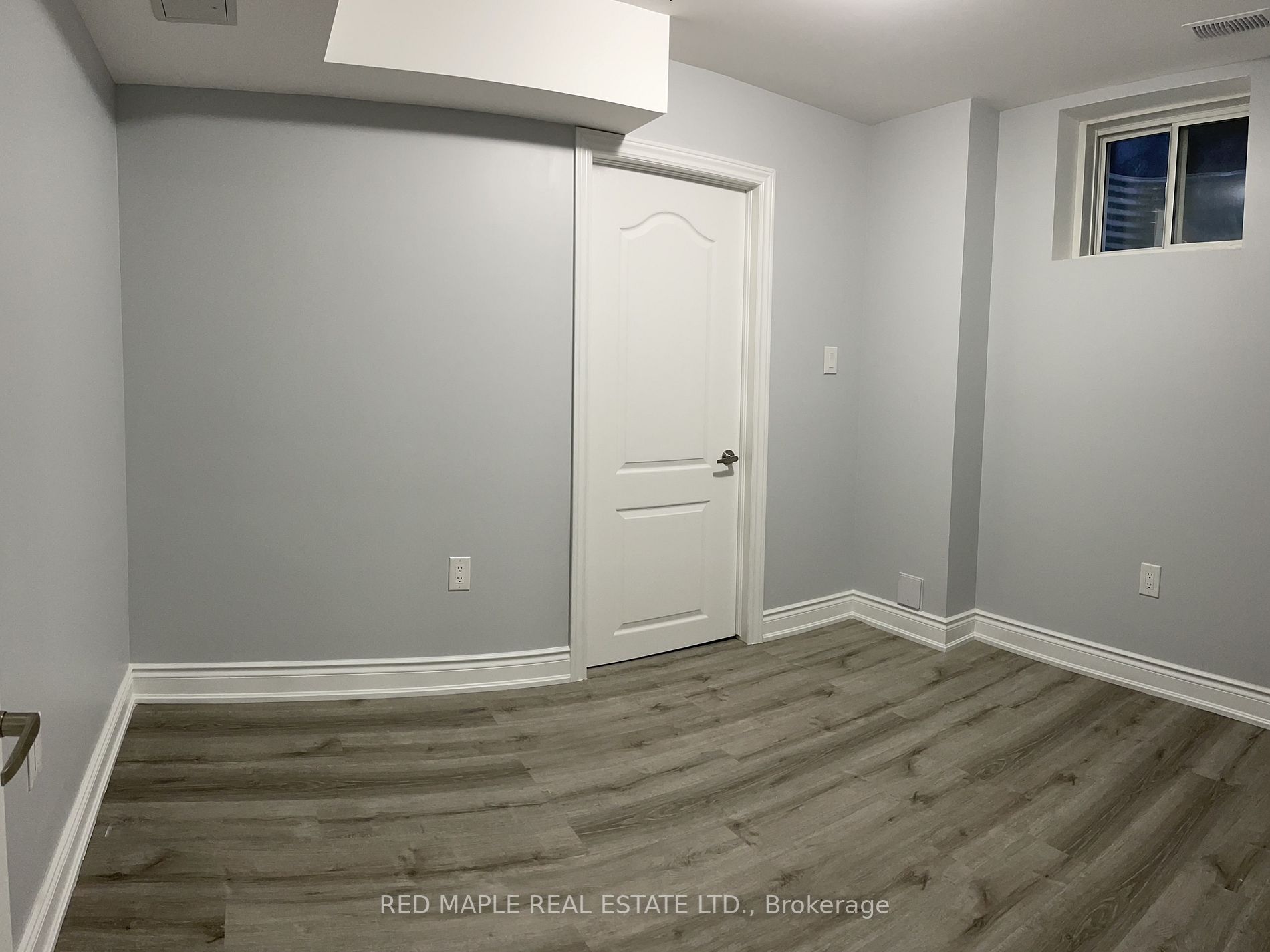38 Callandar Rd E