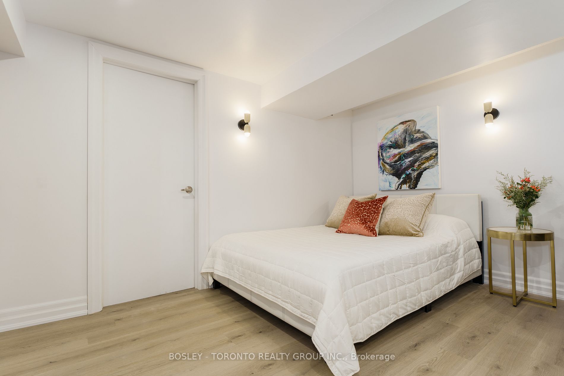 11 Boustead Ave, #Lower