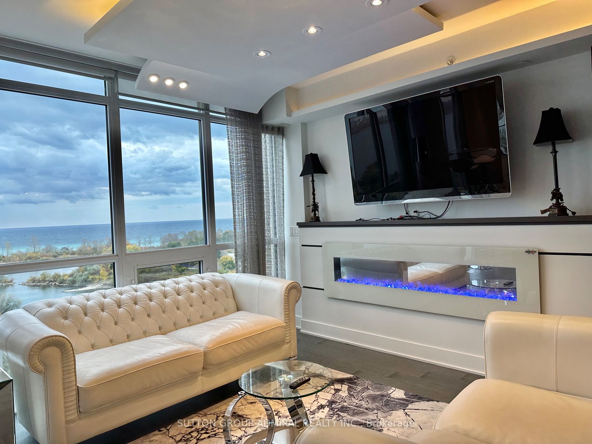 59 Annie Craig Drive, #803