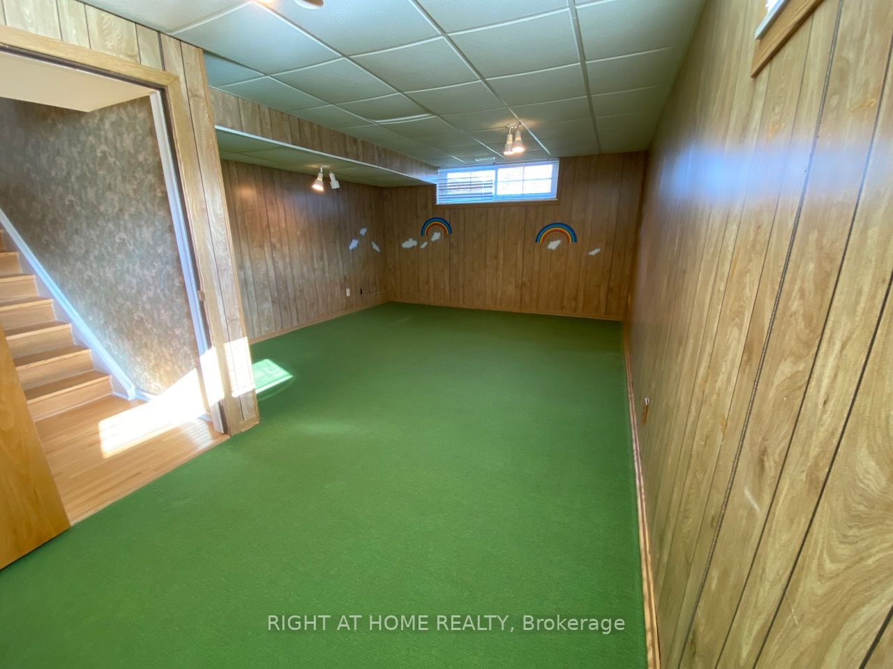 360 Sandlewood Road