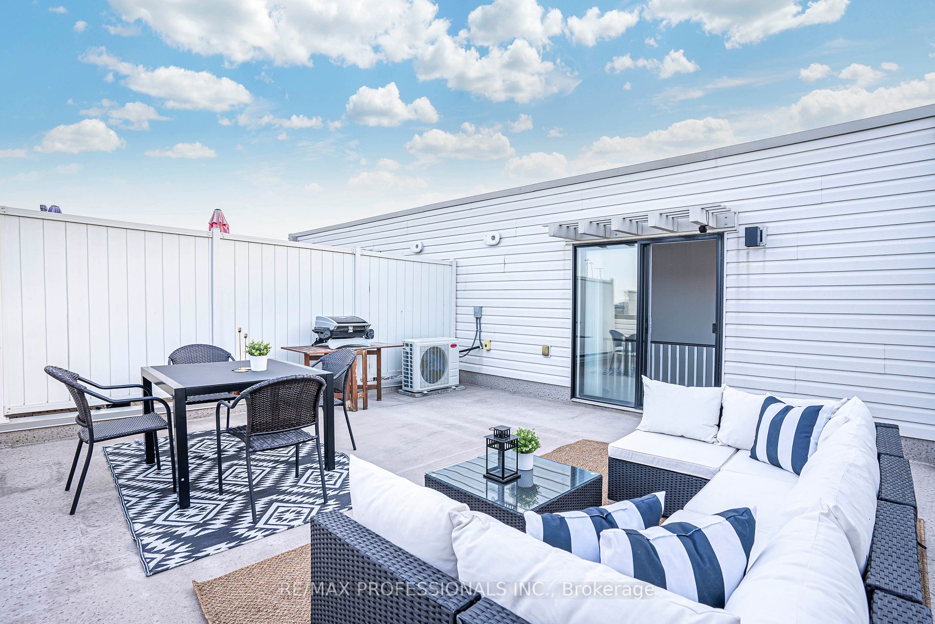 6 Drummond Street, #328