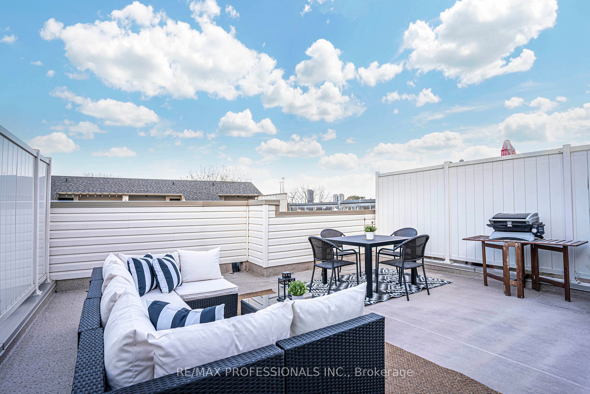6 Drummond Street, #328