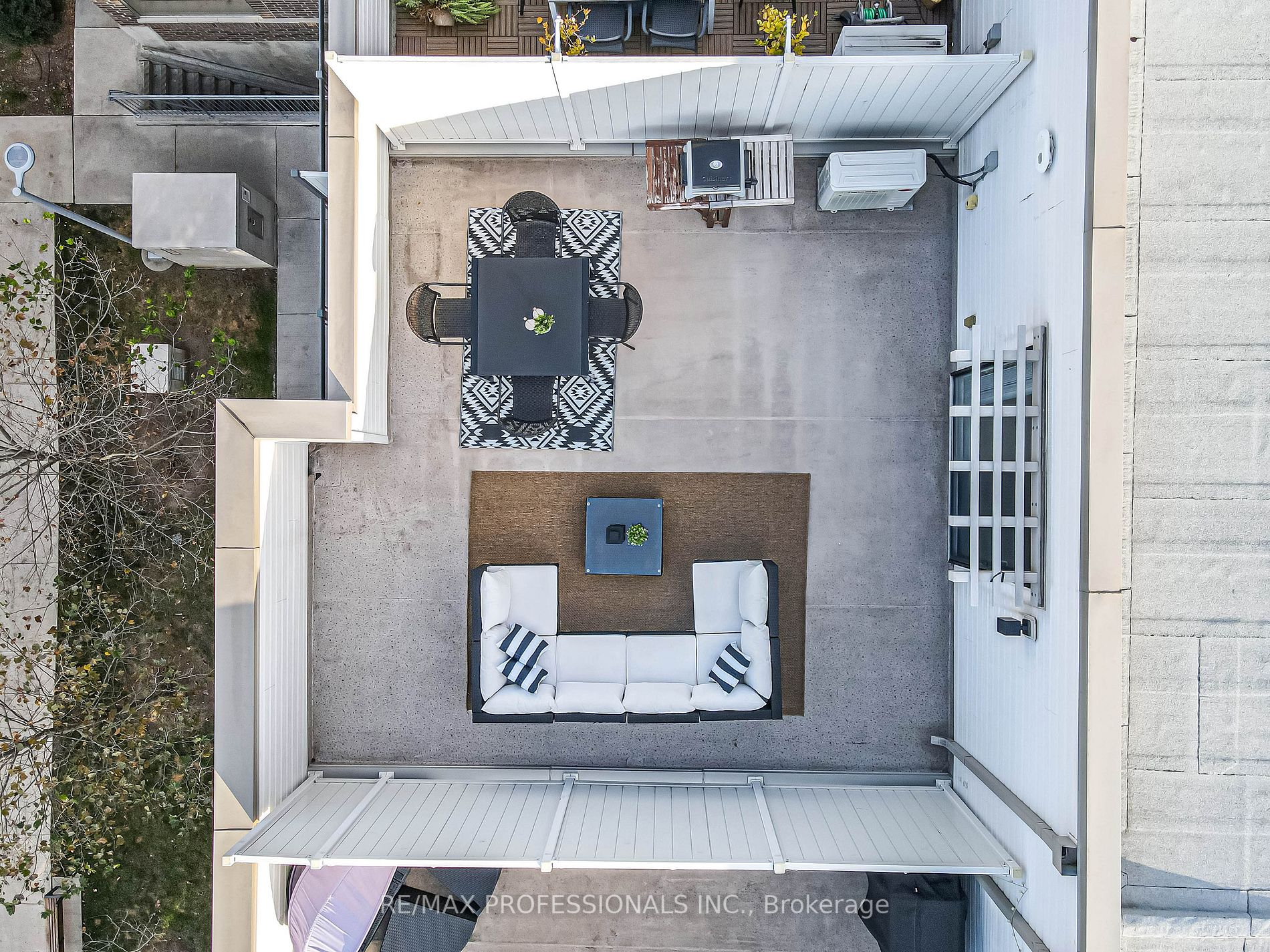 6 Drummond Street, #328
