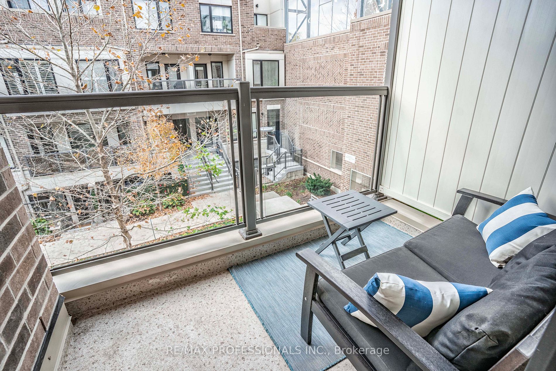 6 Drummond Street, #328