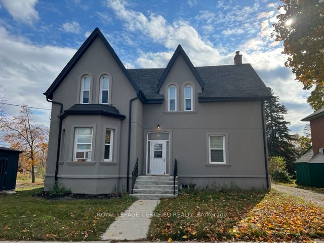 3 Denison Ave, #2