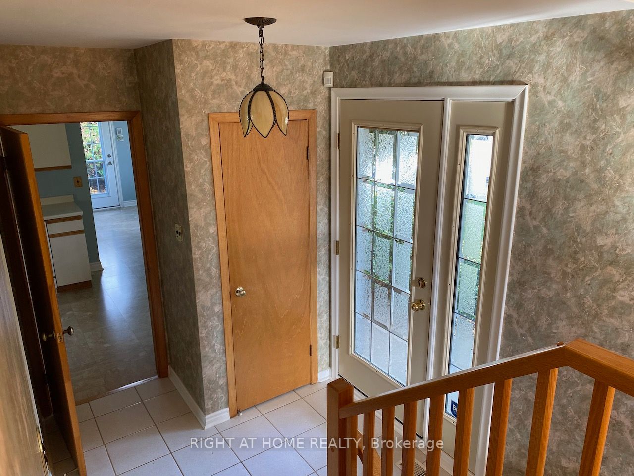 360 Sandlewood Road