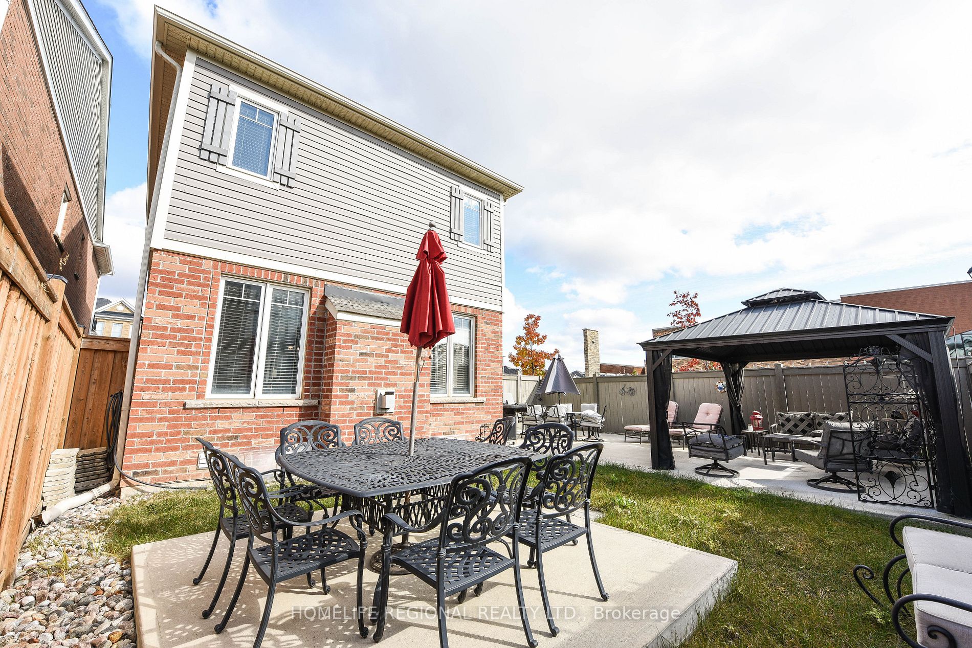 1264 Clifford Point
