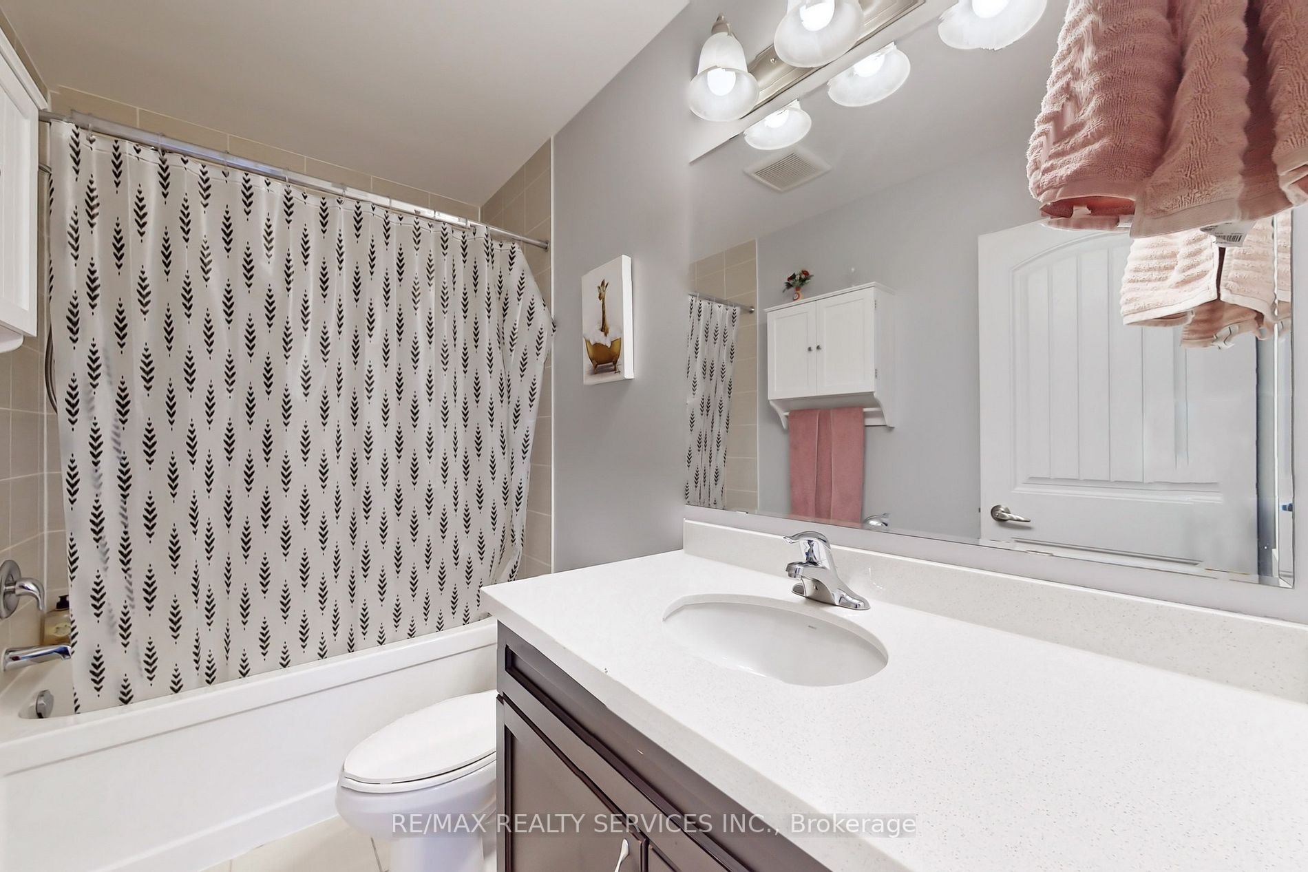 313 Gooding Cres