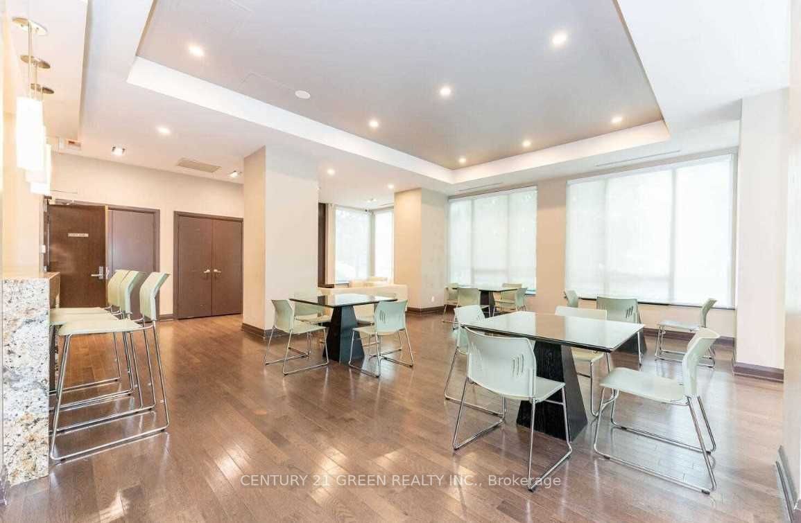 3525 Kariya Drive, #509