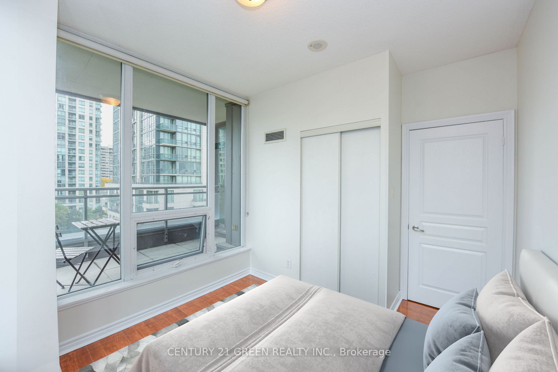 3525 Kariya Drive, #509