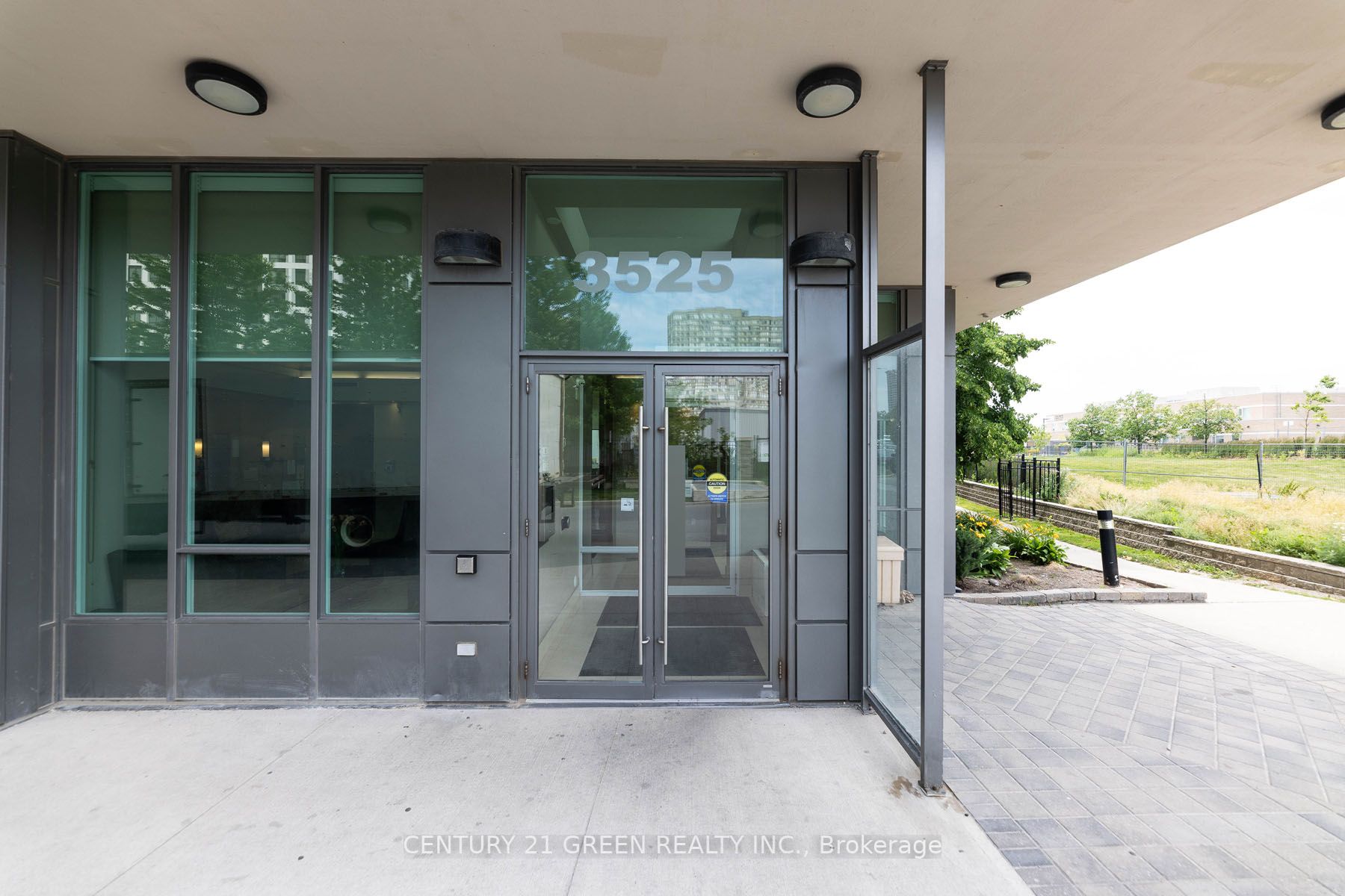 3525 Kariya Drive, #509