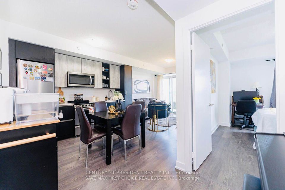 251 Manitoba Street, #316