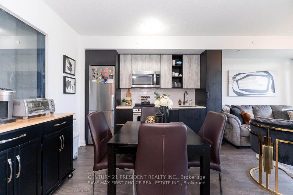 251 Manitoba Street, #316