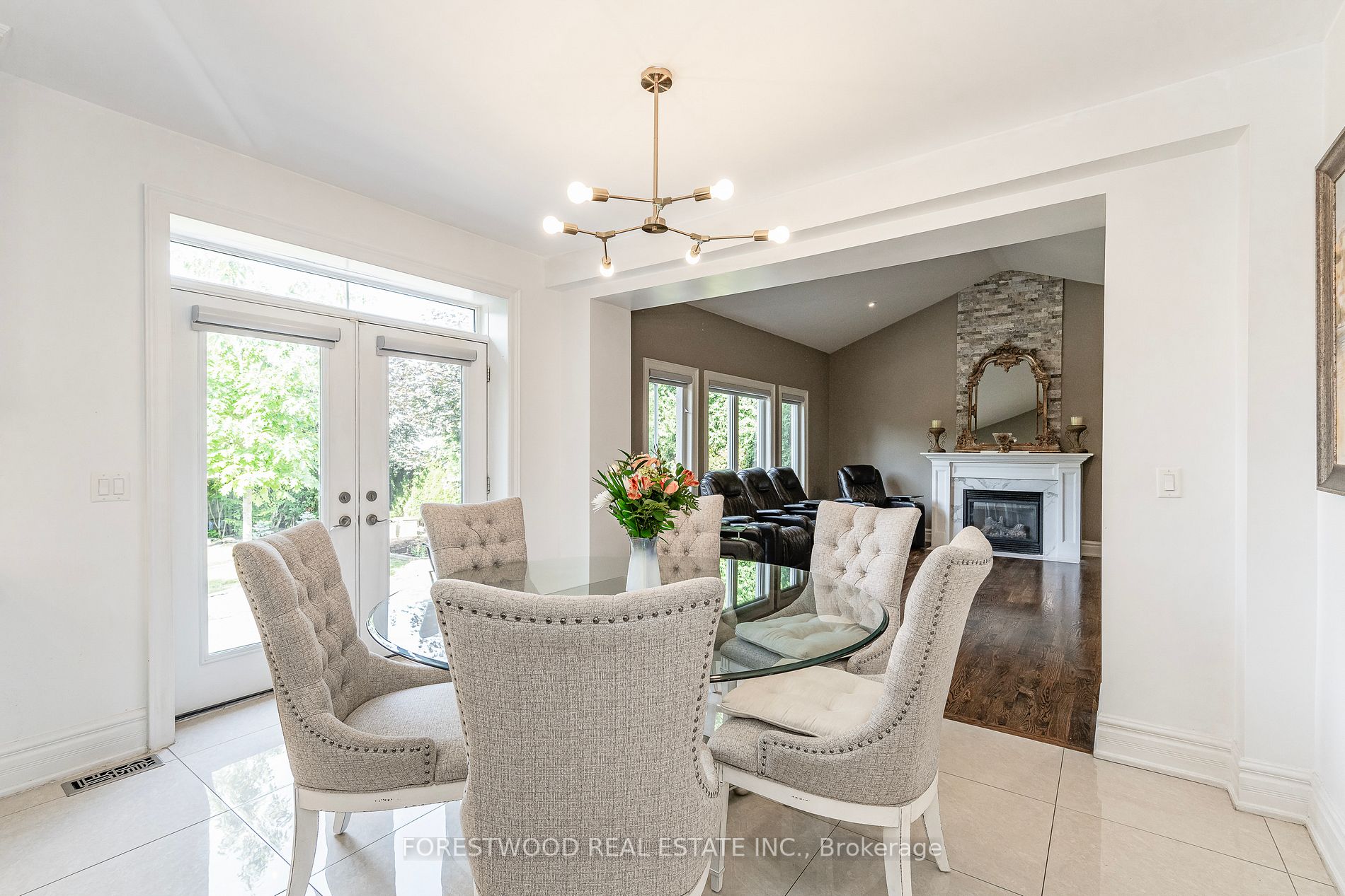 138 Winston Park Blvd