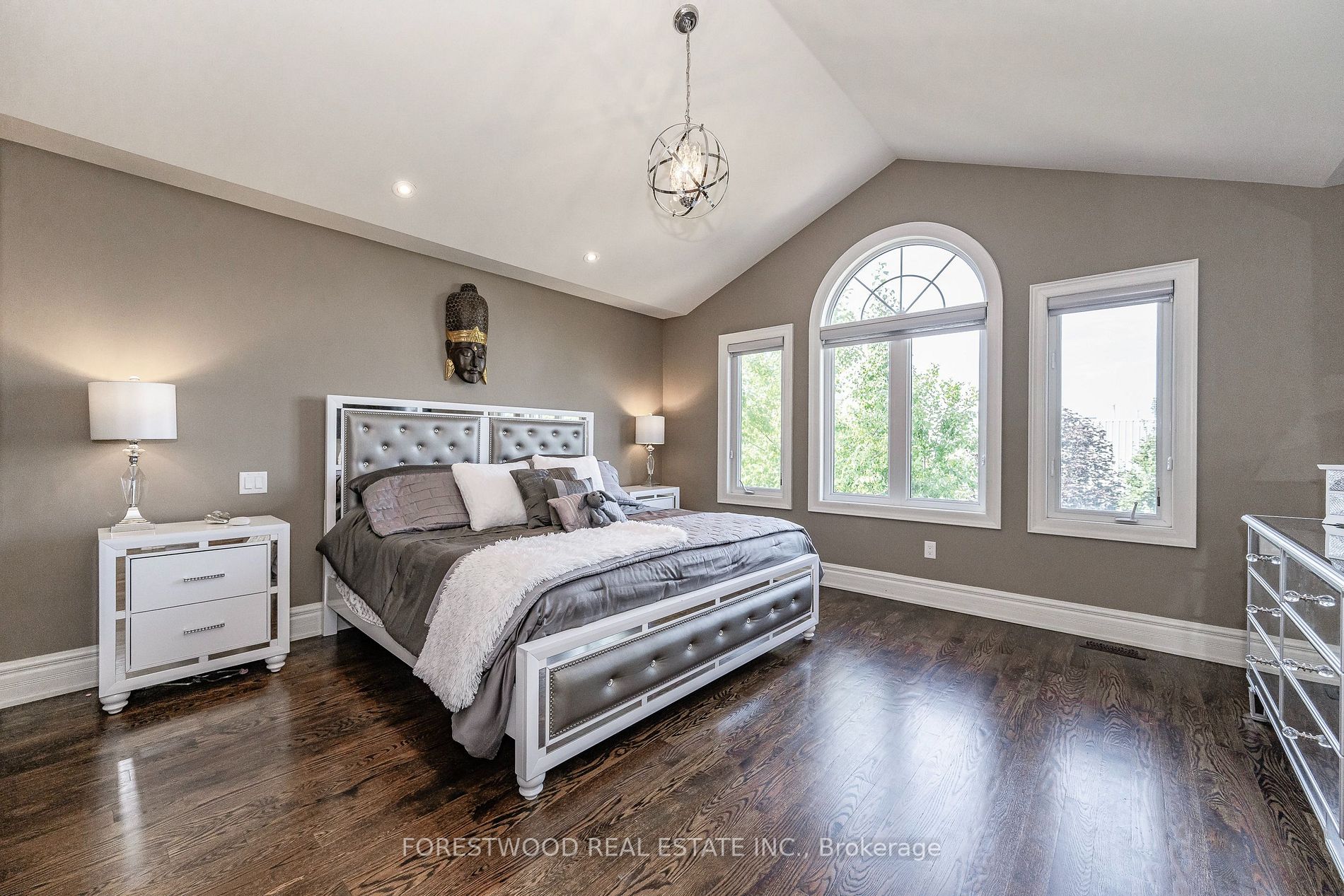 138 Winston Park Blvd
