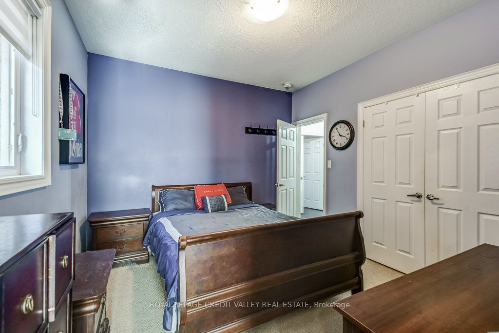 9 Mecca St