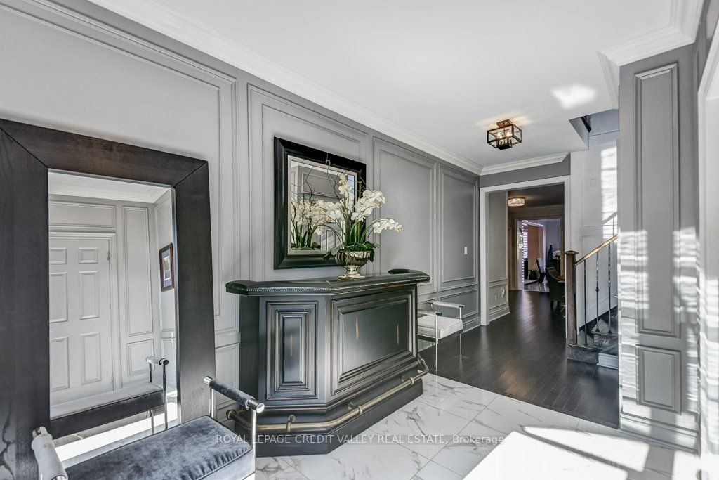9 Mecca St