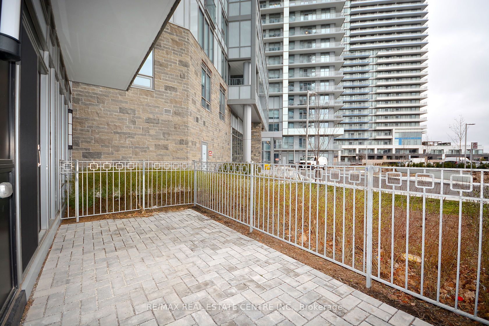 4655 Metcalfe Ave, #105B