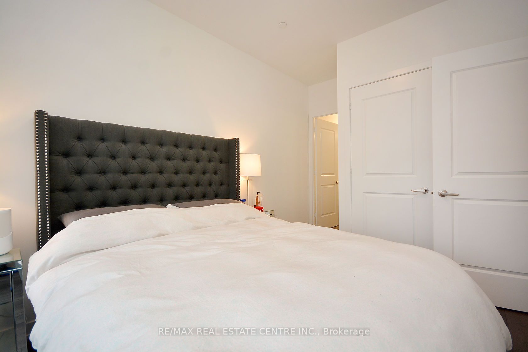 4655 Metcalfe Ave, #105B