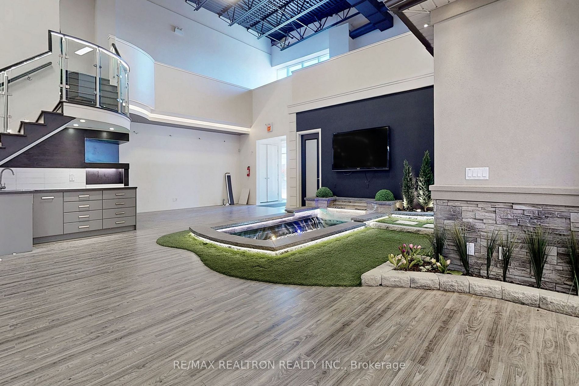 15 Brownridge Rd, #6