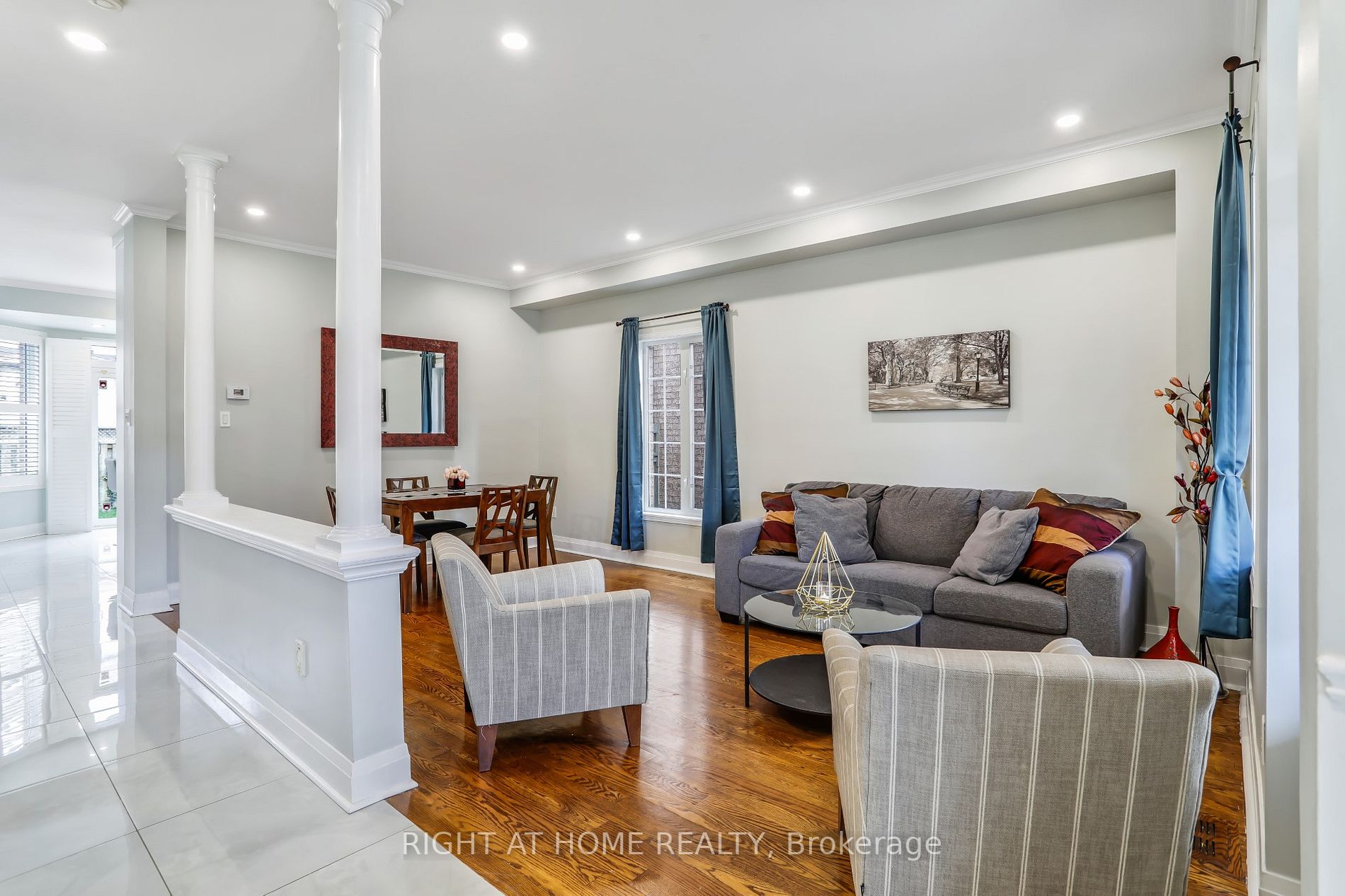 5561 Heathcote Walk