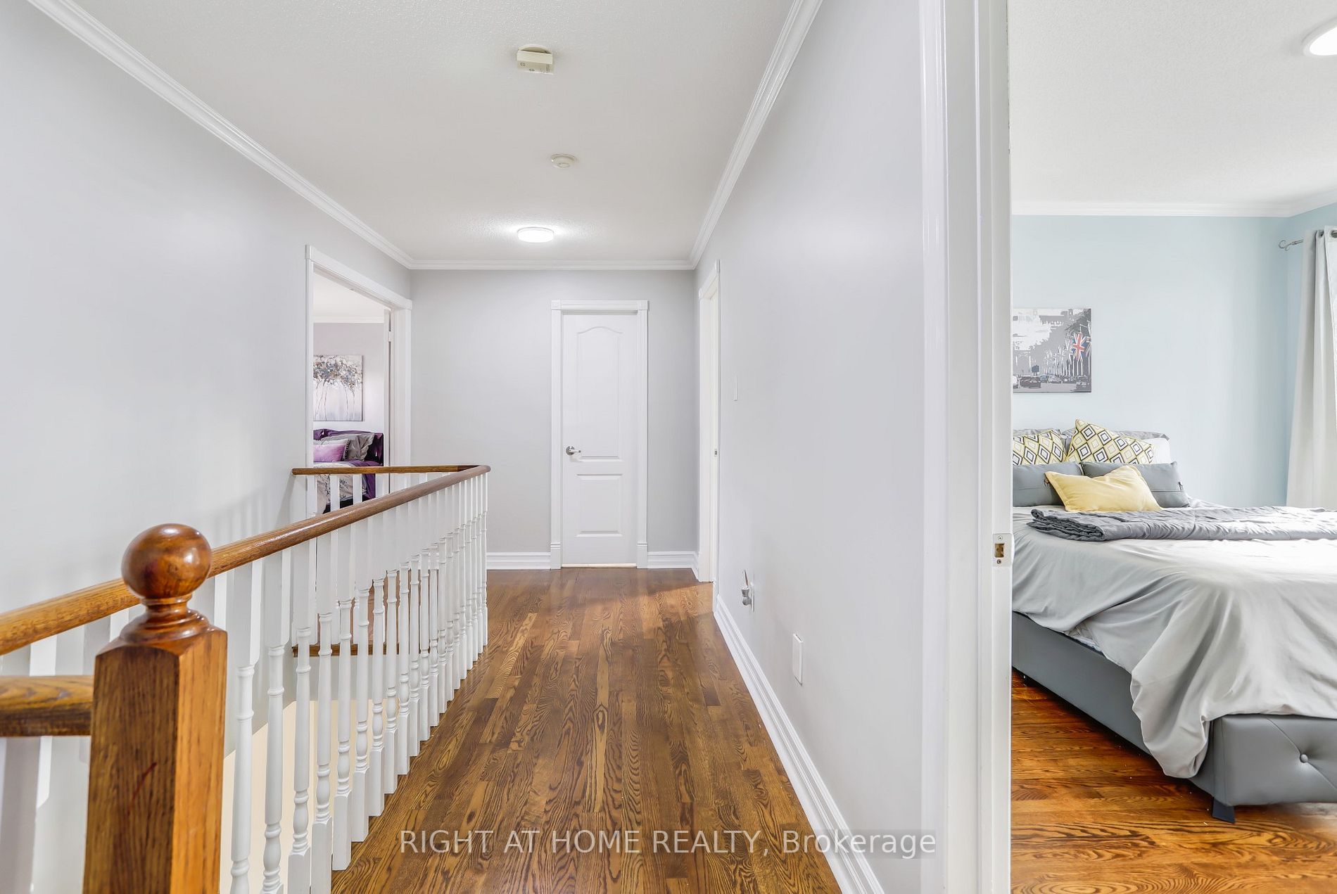5561 Heathcote Walk