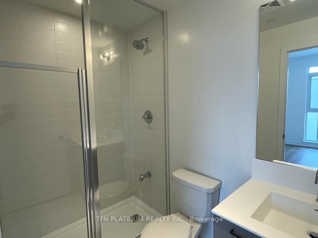 10 Lagerfield Dr, #303