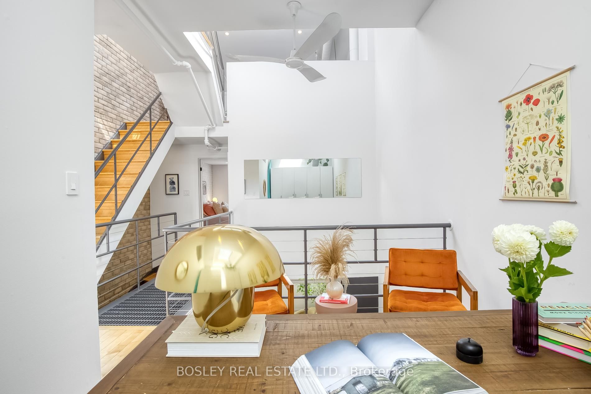 6 Bartlett Ave, #4