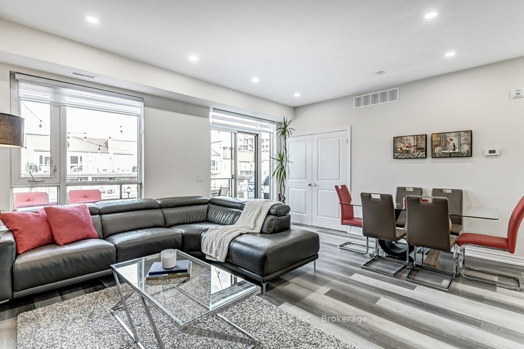 2375 Bronte Rd, #311