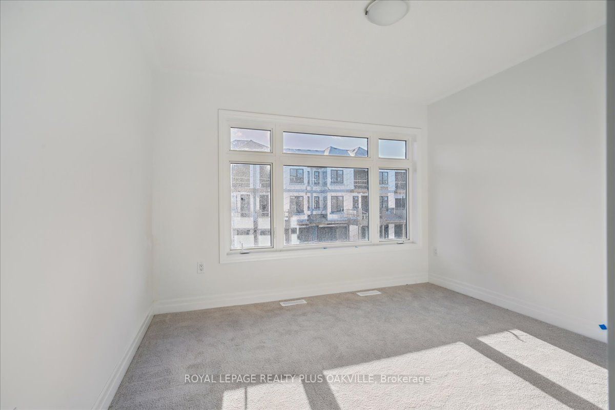 26 Keppel Circ