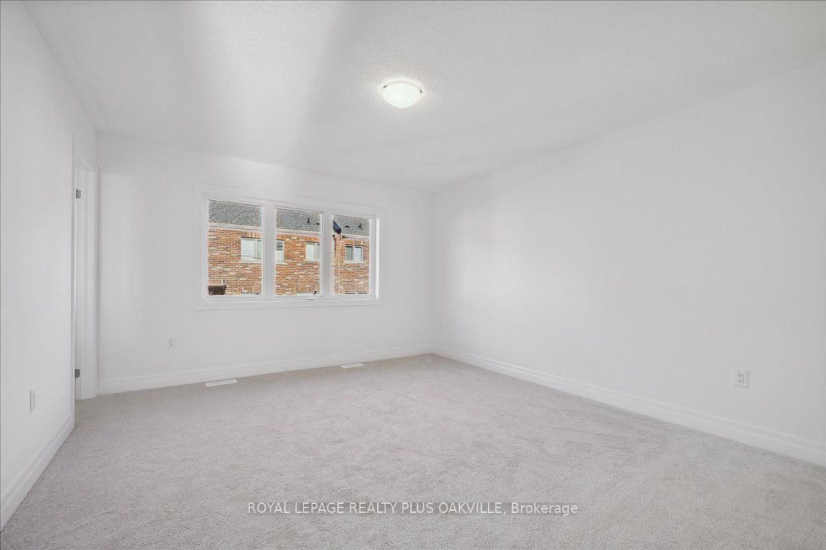 26 Keppel Circ