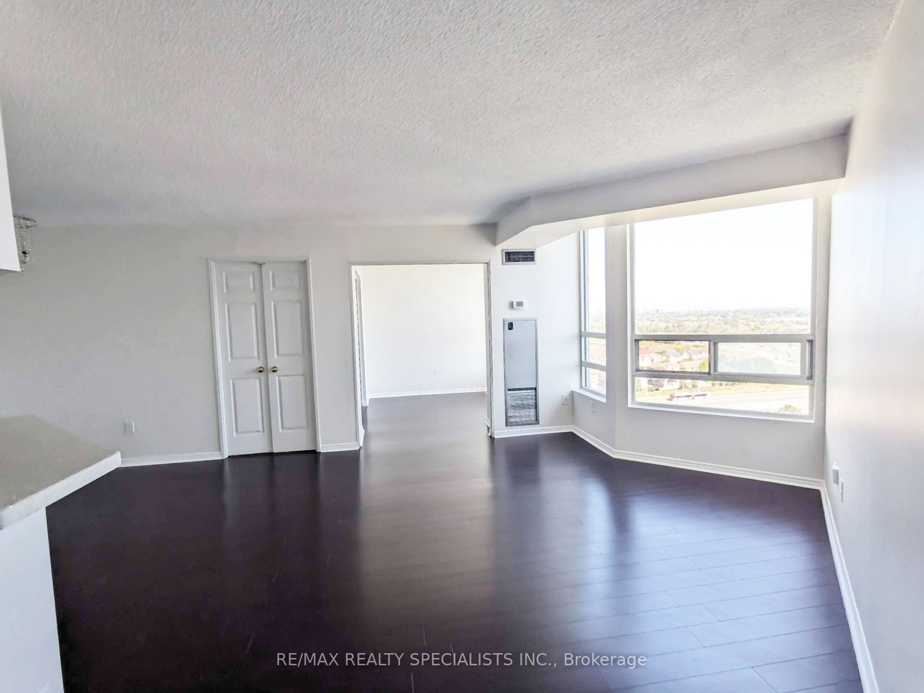 50 Kingsbridge Garden Circle, #1807